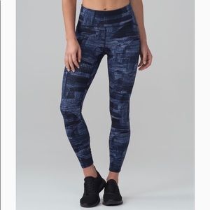 🍋 Lululemon train times 7/8 leggings size 6